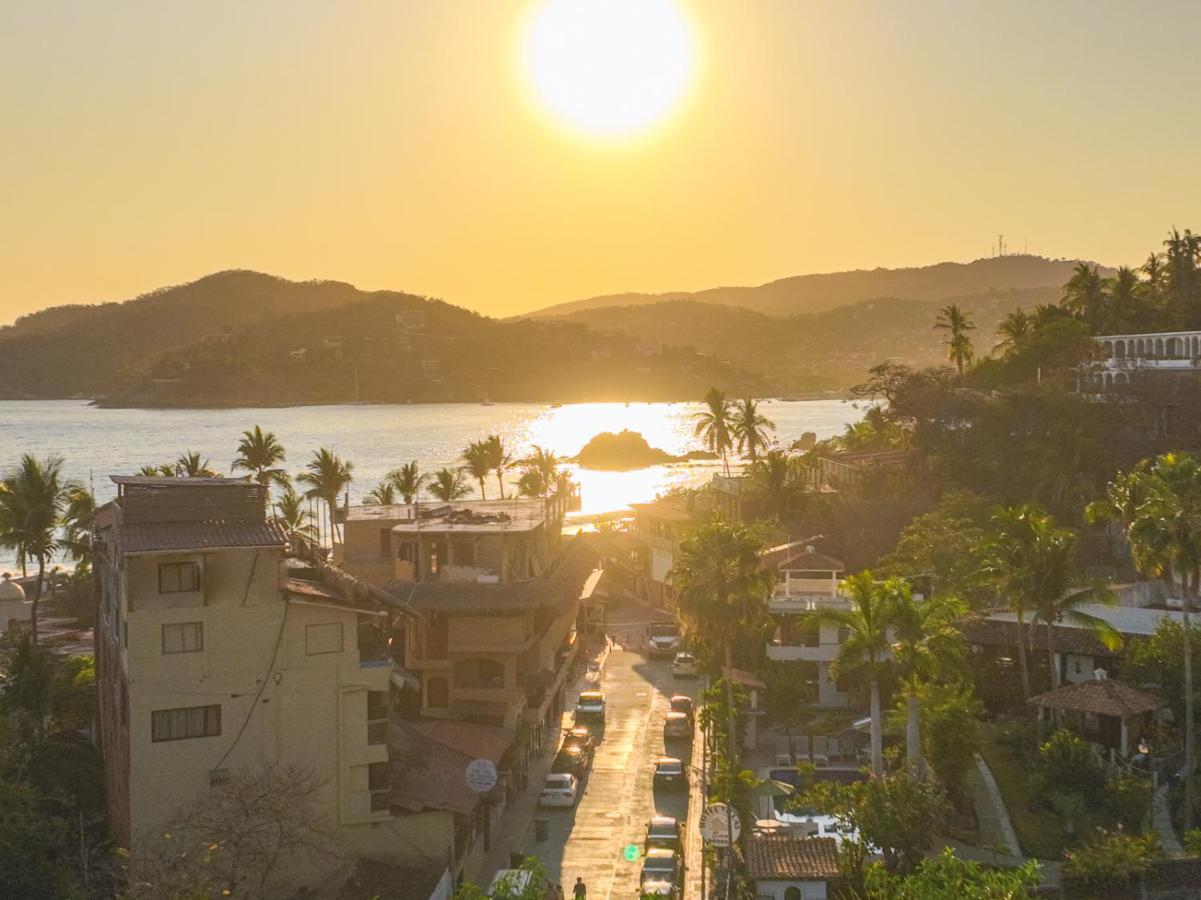 La Villa Luz (Adults Only) Zihuatanejo Esterno foto